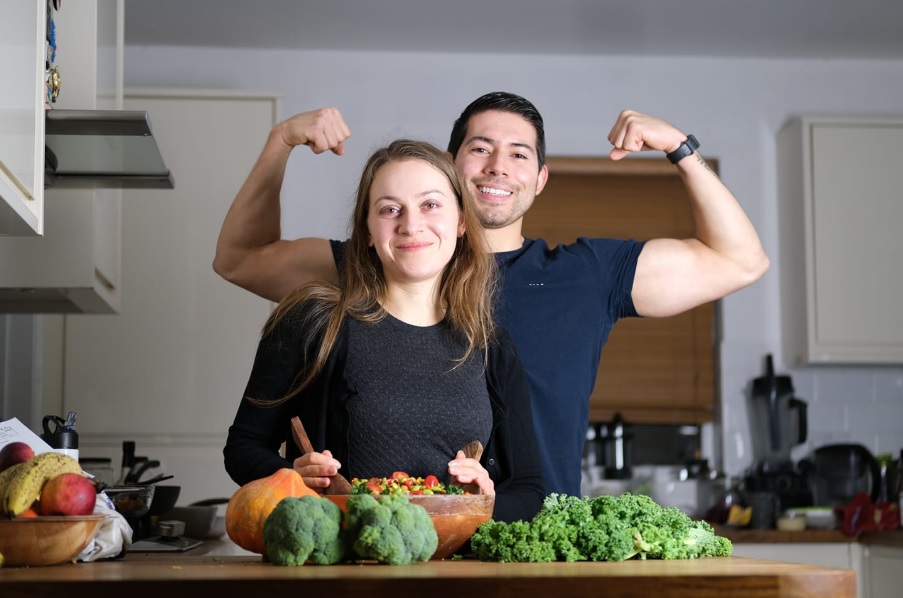 Gabriel & Anna Zhanay